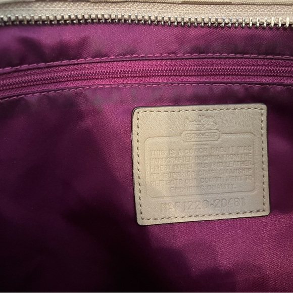 Coach Handbag - Picture 5 of 7